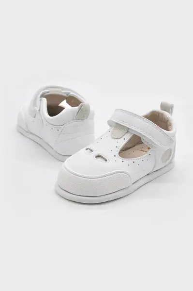 Kojenecké polobotky Mayoral