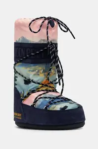 Snehule Moon Boot MB X GIR ICON POSTCARD