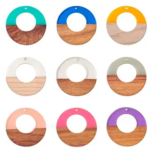 18Pcs 9 Colors Resin & Walnut Wood Pendants