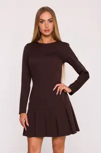 Elegantní mini šaty s boxovými záhyby hnědé