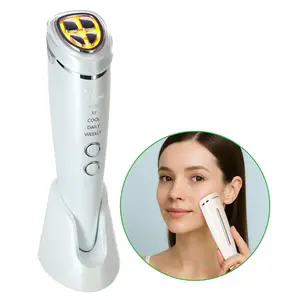 Multifunkční žehlička na pleť