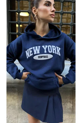 Laluvia námořnická modrá prémiová bavlněná mikina s kapucí a potiskem New Yorku