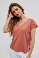 Halenka s prolamovaným zdobením - korál