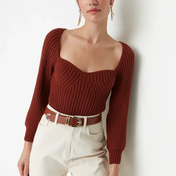 Trendyol Brown Crop Heart Neck Pletený svetr