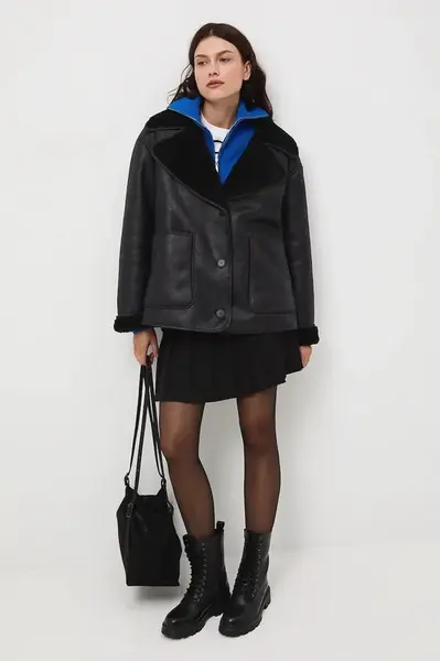 Bunda Medicine černá barva