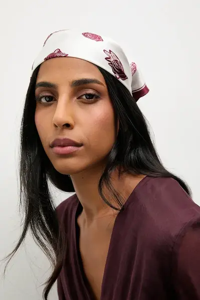 Hedvábný šátek Answear.LAB