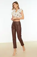 Dámske nohavice Trendyol Classic