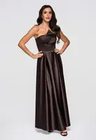 Elegantní večerní maxi šaty
