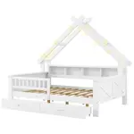 CHICFURN DOMEČKOVÁ POSTEL 140/200 cm v bílé barvě s LED osvětlením, policemi a 2 zásuvkami
