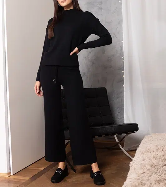 Gemre Warm sweater set Daela