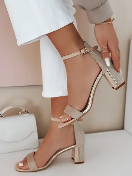 Dámské sandály na podpatku SOFHEELS khaki