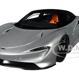 McLaren Speedtail Supernova Silver Metallic with Black Top and Suitcase Accessories 1/18 Model Car by Autoart