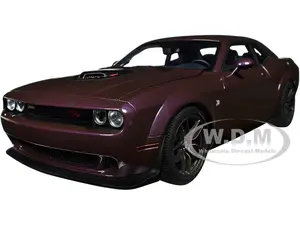 2022 Dodge Challenger R/T Scat Pack Widebody Hellraisin Purple Metallic 1/18 Model Car by Autoart