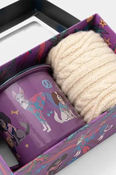 Dárková sada: hrnek a ponožky Medicine