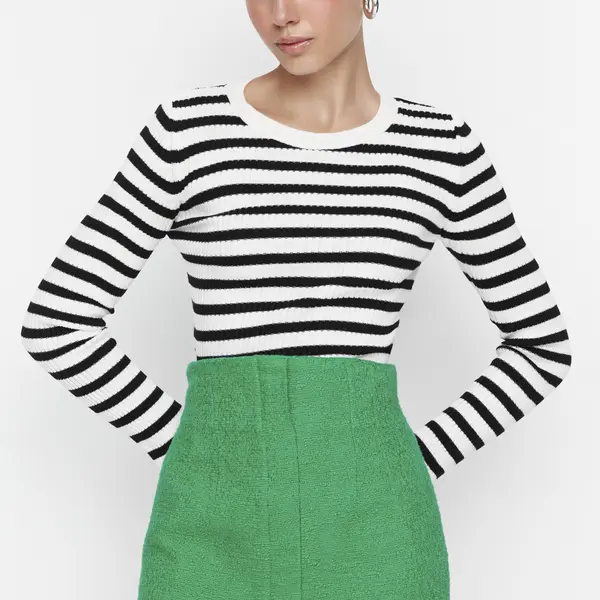 Dámsky sveter Trendyol Striped