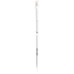Wet n Wild Essential Small Concealer Brush štětec na korektor malý 1 ks