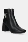 Členkové topánky Steve Madden Risa-E