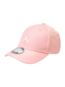 Jordan Klobúk  staroružová / biela