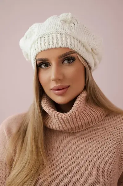 marka niezdefiniowana Dámská čepice Sofia K369 ecru