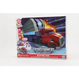 Transformers Bojový náklaďák Optimus Prime