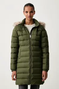 Tommy Jeans péřová bunda dámská