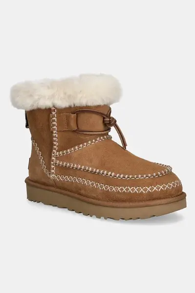Semišové sněhule UGG Classic Mini Alpine hnědá barva, 1158251-CHE