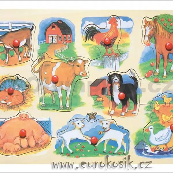 Puzzle na desce s úchytkami statek