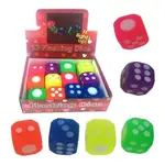 Kocka hracia svietiaca 4 cm