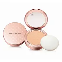 Naj-Oleari Skin Caress Pressed Powder zmatňující kompaktní pudr - 01 warm beige 9,5 g