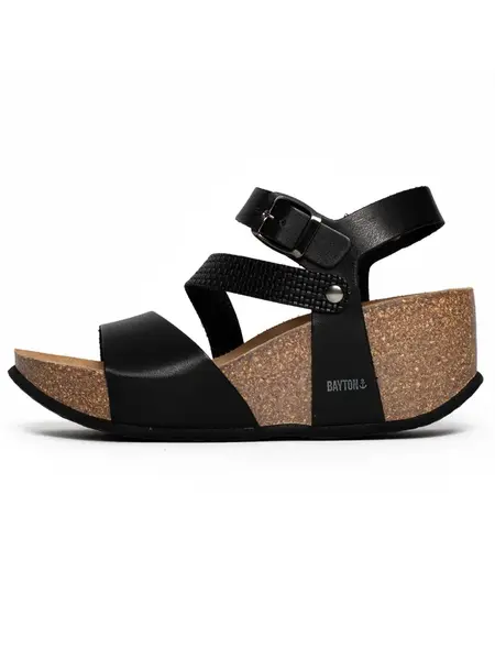 Bayton Sandále  čierna