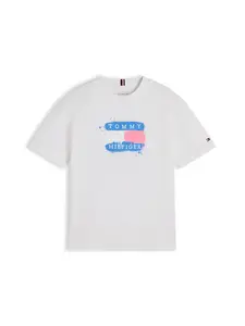 TOMMY HILFIGER Tričko 'Flag Graffiti'  modrá / oranžová / biela