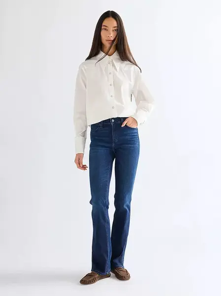 Dámské džíny WRANGLER BOOTCUT NIGHTSHADE 112378532 Velikost: 30/30