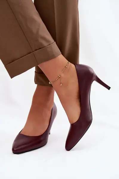 Sergio Leone červené lodičky