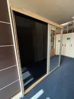 Šatní skříň Saragossa - 200 cm - Dub sonoma/ černý lesk