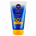 Nivea Mléko na opalování Invisible Finish SPF 50+ Sun (Protect & Moisture Sun Milk) 150 ml