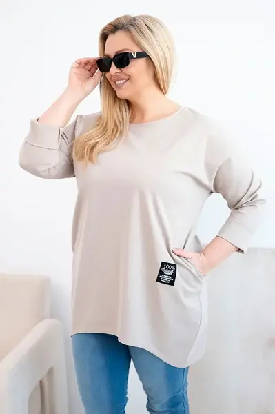 Dámská Plus Size halenka s delšími zády