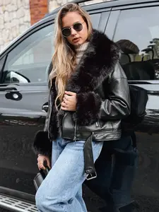 Dámska kožená bunda s kožušinovým lemom