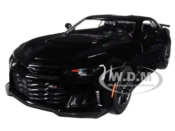 2017 Chevrolet Camaro ZL1 Black 1/24 Diecast Model Car by Motormax