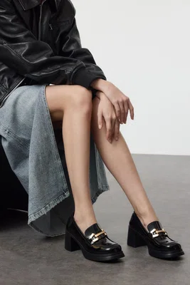 Trendyol Black Antique Buckled Women's Chunky Heel Shoes