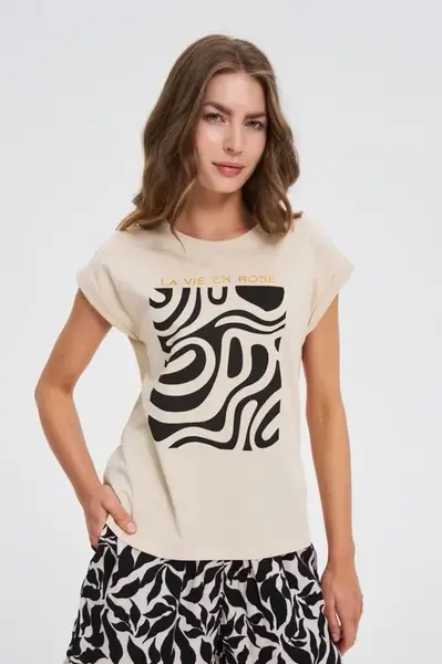 Marisse Beige T-Shirt With Geometric Print