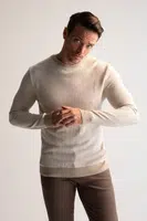 DEFACTO Slim Fit Crew Neck Patched Sleeve Detailed Knitwear Sweater R1110az22wn