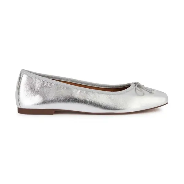 Kožené baleríny Geox D MARSILEA