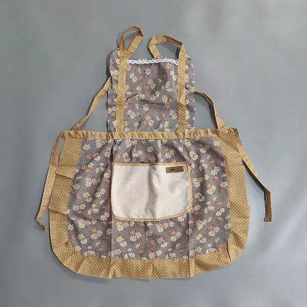 Flower Pattern Polyester Sleeveless Apron