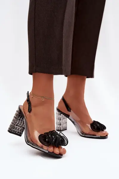 S. BARSKI sandály na podpatku s krystaly