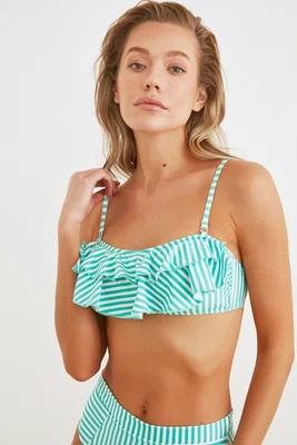 Dámské plavky vrchní díl Trendyol Striped