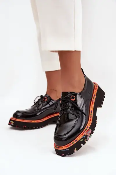 Kožené dámske lakované mokasíny Artiker