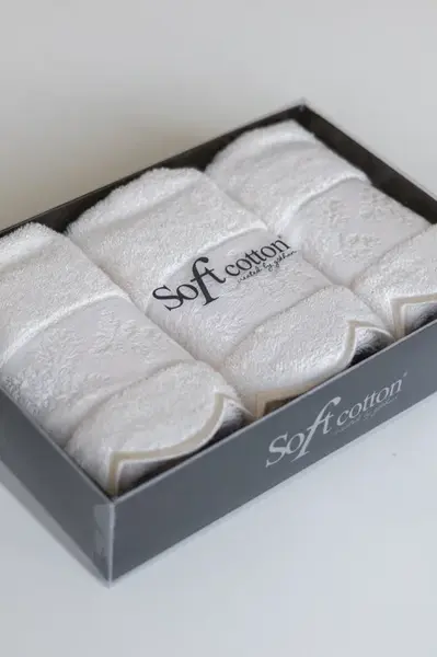 Dárková sada malých ručníků LORA, 3 ks Krémová