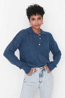 Trendyol Indigo Wide Fit měkký texturovaný pletený svetr