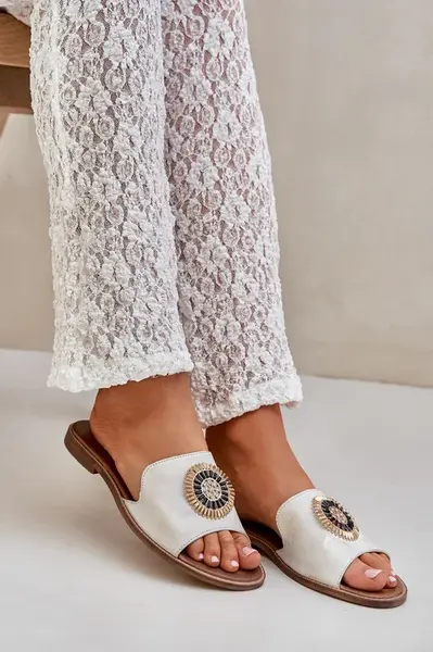 Lewski Shoes Kožené Papuče S Dekoráciou Na Nízkom Opätku Zlaté Ošúchané Lewski