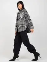 Černo-bílá károvaná košile